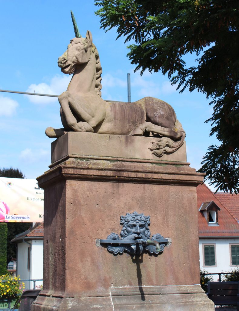 A photo of the famous unicorn fountain on the main street of Saverne.