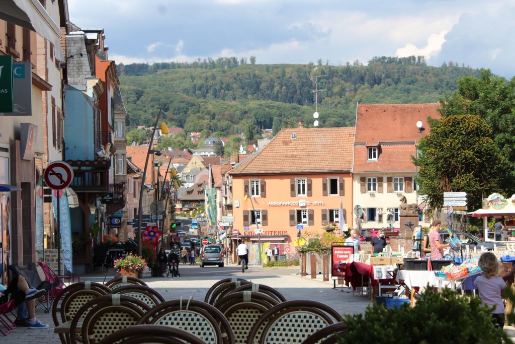 A photo of the main street of Saverne.